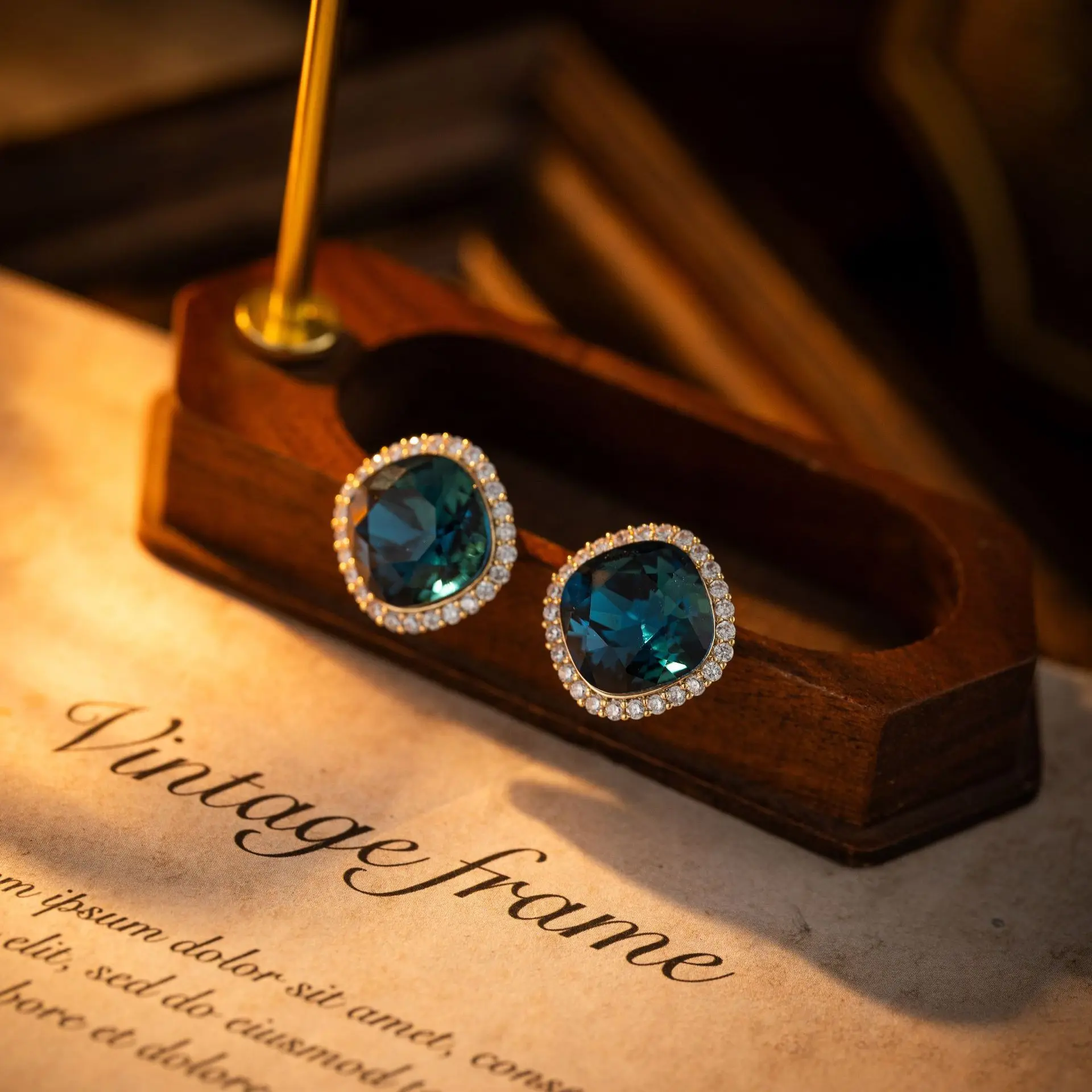 Simple Earrings - Versatile, Sophisticated, Fashionable, Luxury Ear Stickers with Unique Design for Personalized Earrings