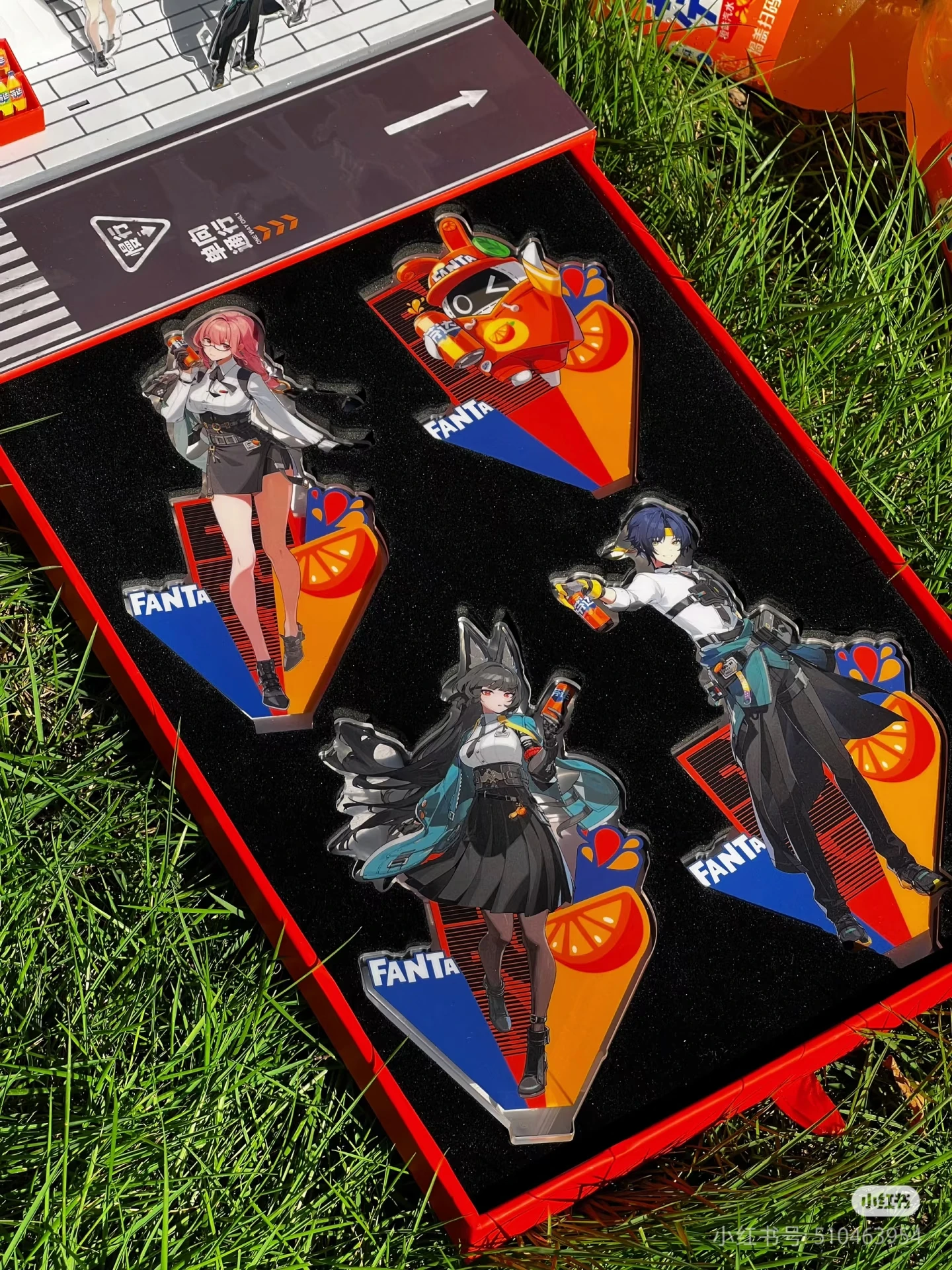 In Stock Officiële Zenless Zone Zero X Fanta Tsukishiro Yanagi Asaba Harumasa Hoshimi Miyabi Badge Postkaart Acryl Plaque Card