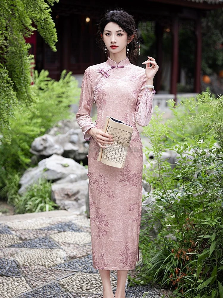 

2025 autumn new daily printed qipao vintage chinese style improved fashionable qipao elegant temperament slim fitting lady dress