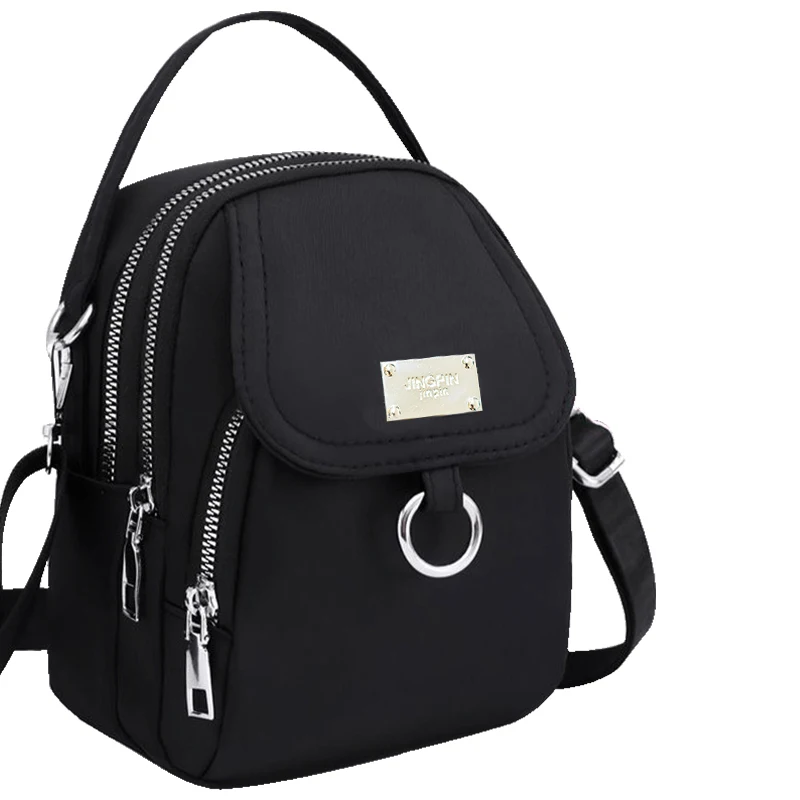 Kinderrucksack mit verstellbarem Schultergurt, geeignet für Reisen und Ausflüge. Es hat mehrere Taschen. – Detail 10
