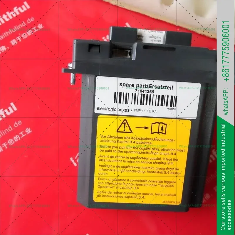 E+H 71044355 Endershaus' new electronic plug-in module for radar level gauges FMP40