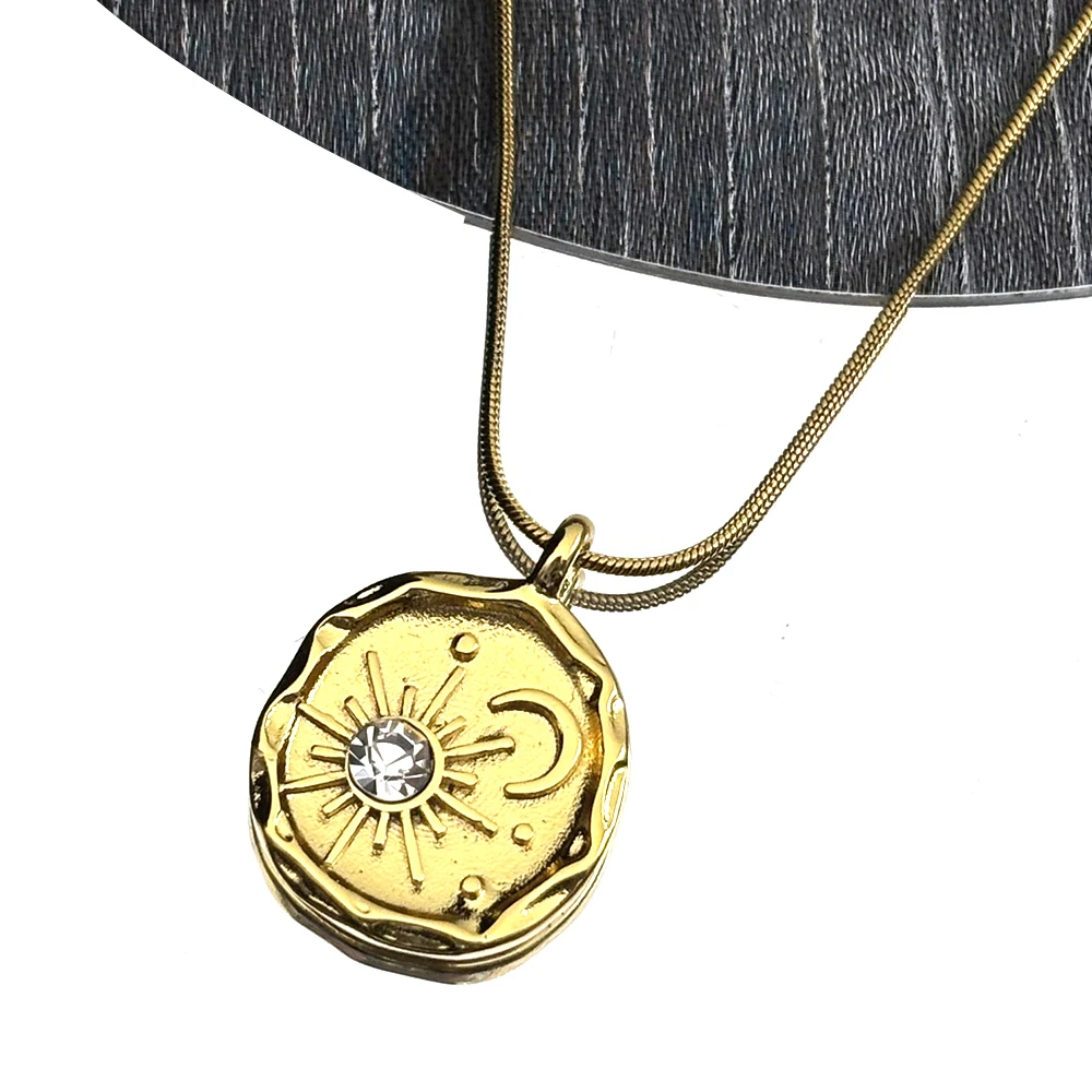 

Rhinestone Irregular Sun Moon Medallion Pendant Necklace For Women Men Stainless Steel Vintage Gold Color Chain Jewelry Gift