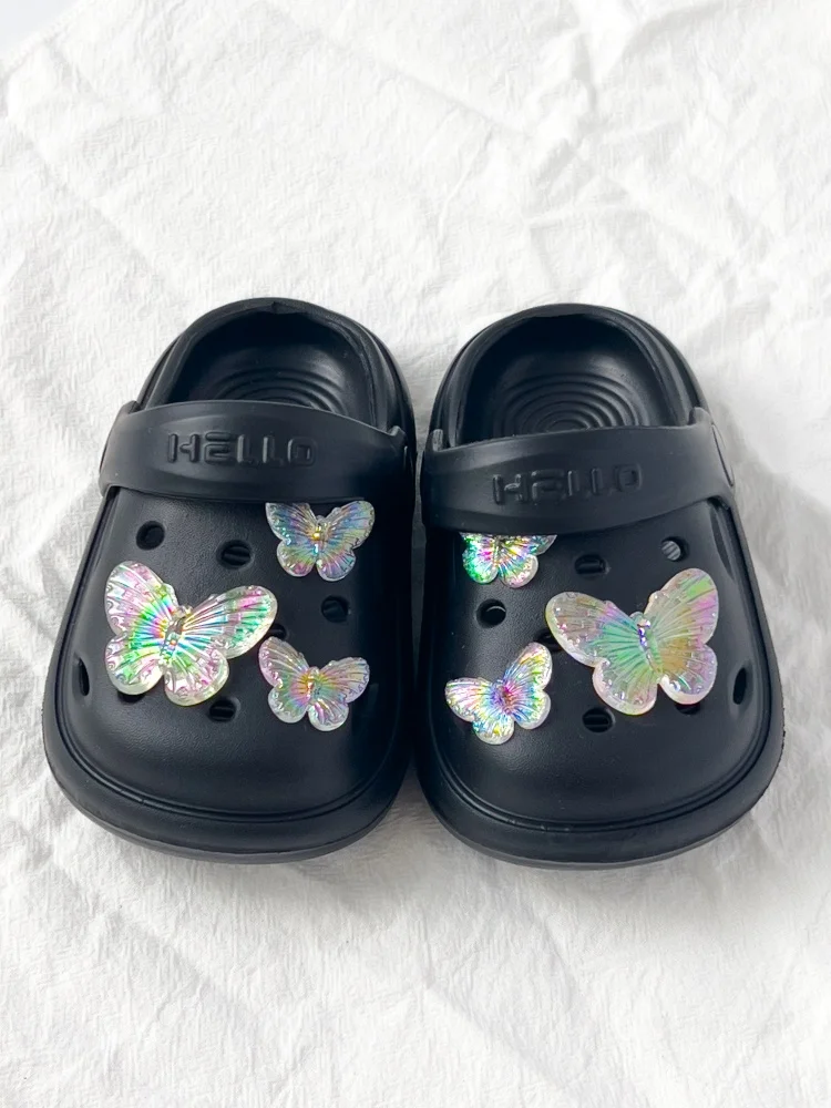 

2025 summer new perforated slippers girls' white butterfly sandals are casual and versatile