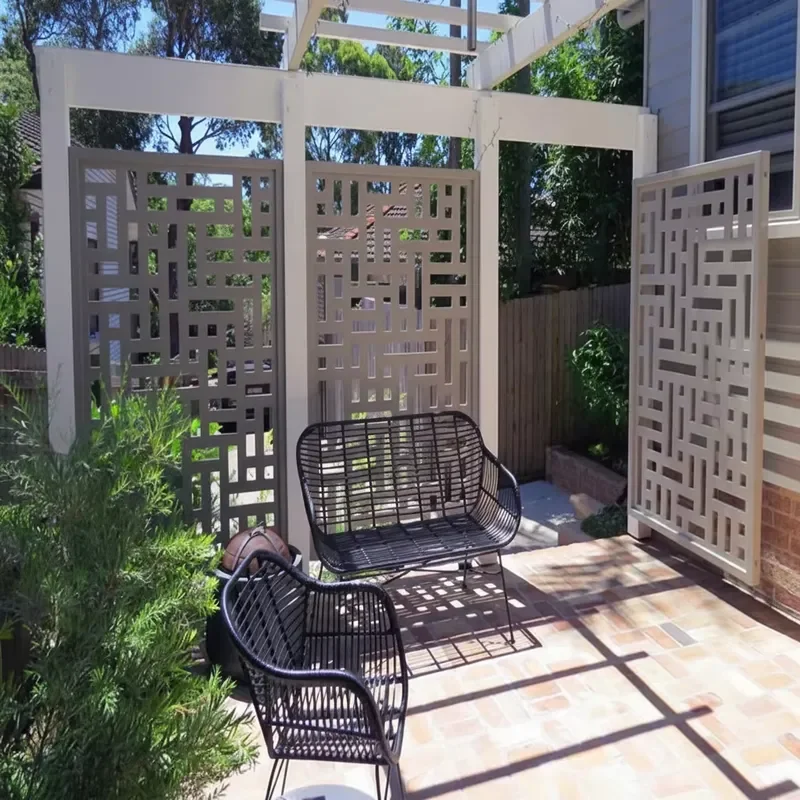 Decorative Aluminum Alloy Cut Fence Panels Eco-Friendly Privacy Fence Panel 6ft Height Customized Design 3D Modeling