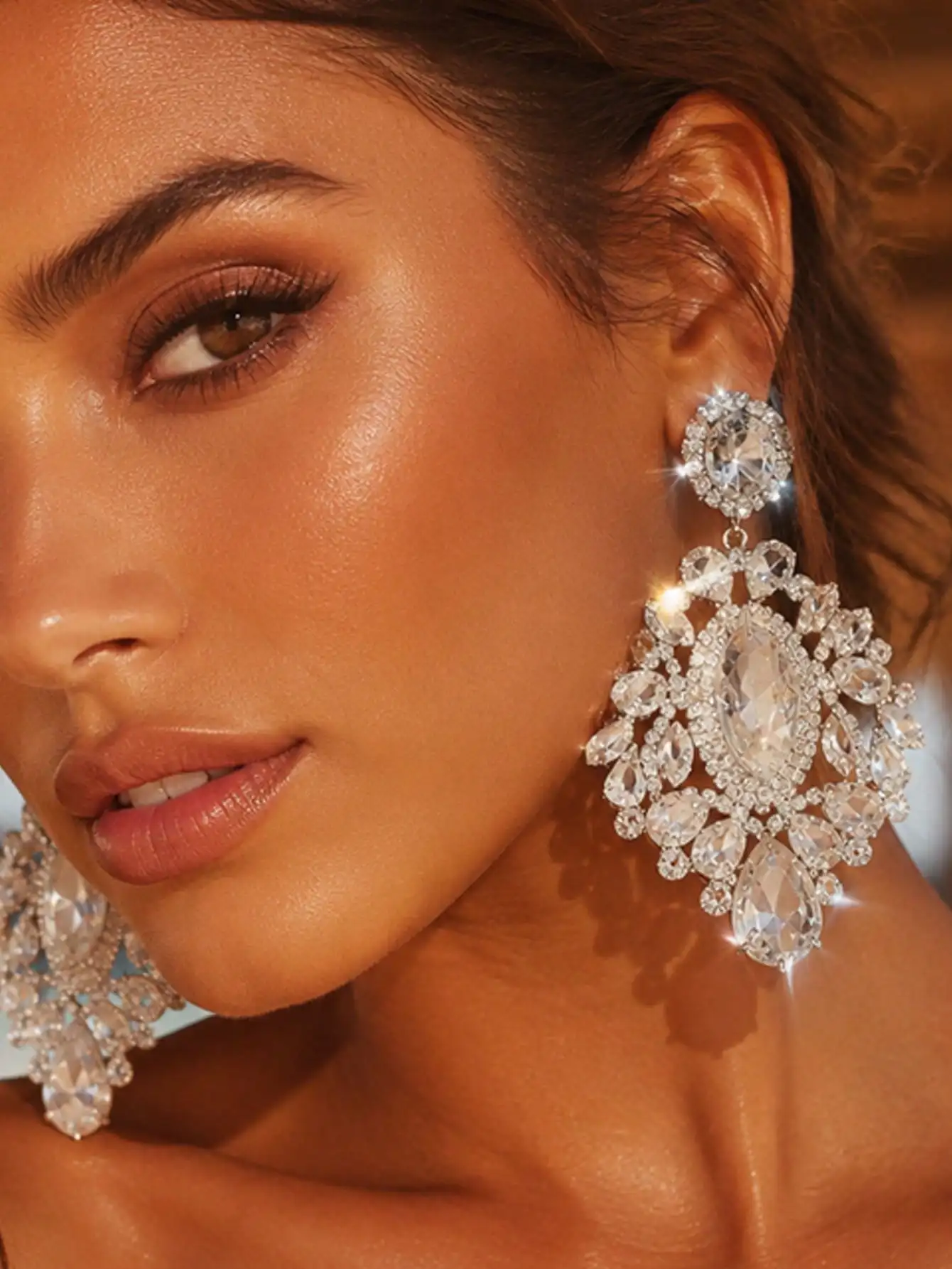 Funkelnde Klare Strass-Kronleuchter-Ohrhänger, Luxuriöse Ovale Kristall-Ohrringe, Statement-Ohrringe für Braut, Hochzeit, Abschlussball und Party – Detail 4
