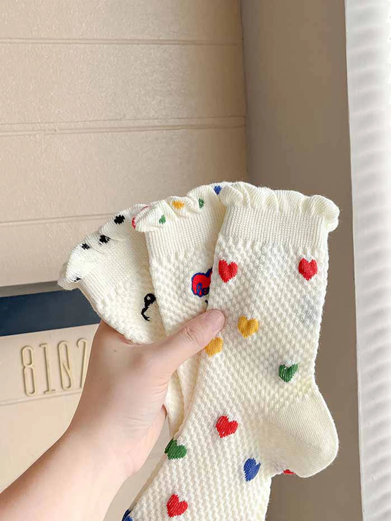 Meias brancas femininas, bolinhas, coração, estampa japonesa, kawaii, fofa, harajuku, rua para meninas, presente, tubo médio, meias curtas com babados