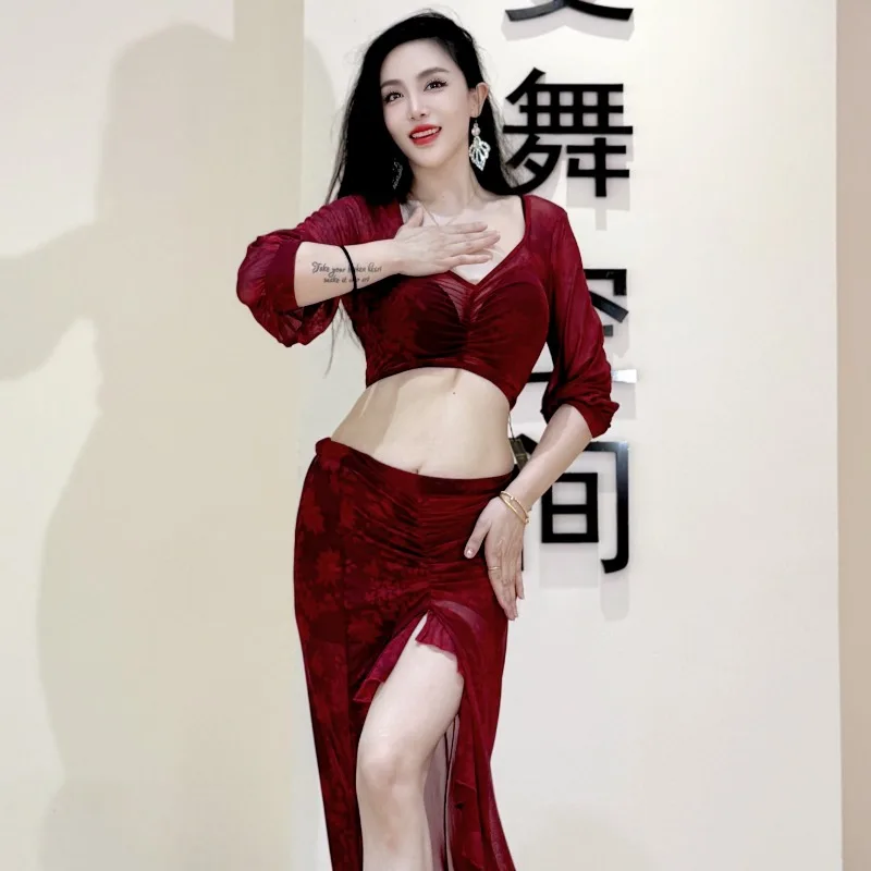 Abito da pratica di danza del ventre sexy Swegal personalizzato Set di maglie stampate rosso vino nobile Costumi di danza orientale Vestito da pratica