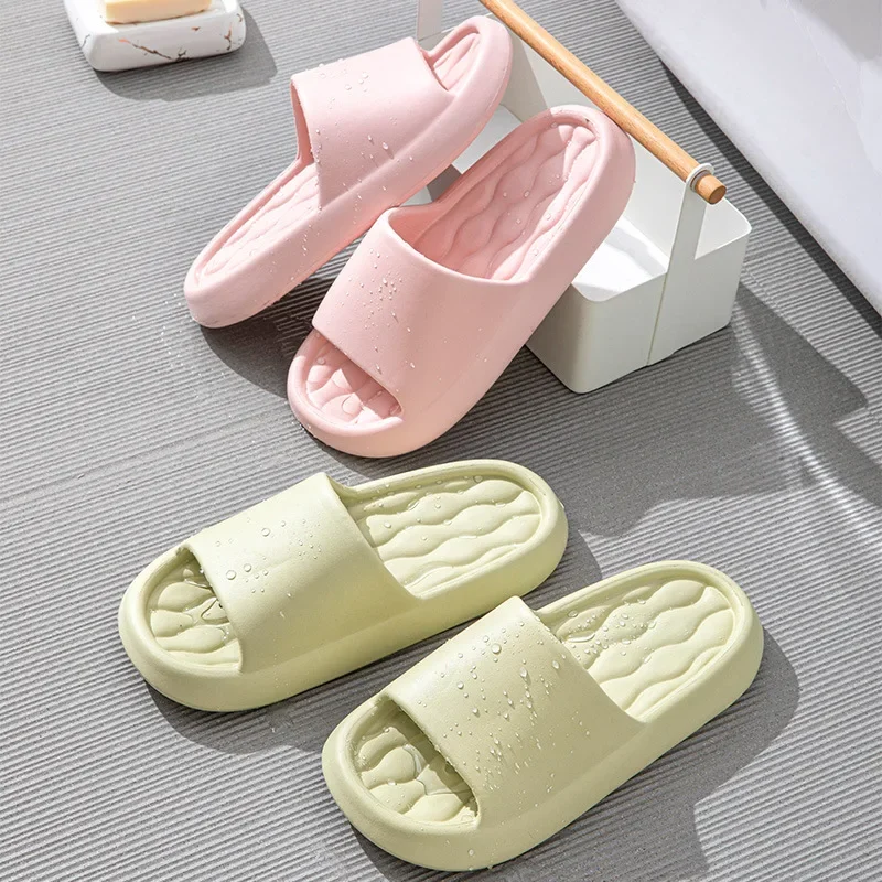 New Women Men Slippers Indoor Floor Flats Shoes Home Soft Thick Sole Flip Flops Summer Beach Sandals Bathroom Non-slip Slides