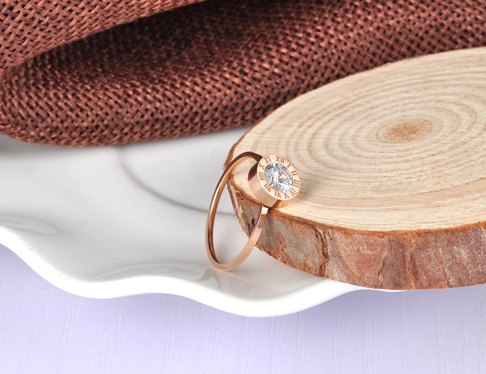 JeeMango Edelstahl-Ring mit geometrischem Zirkon für Damen, trendiger Partyschmuck, minimalistische Accessoires R26018 – Detail 12