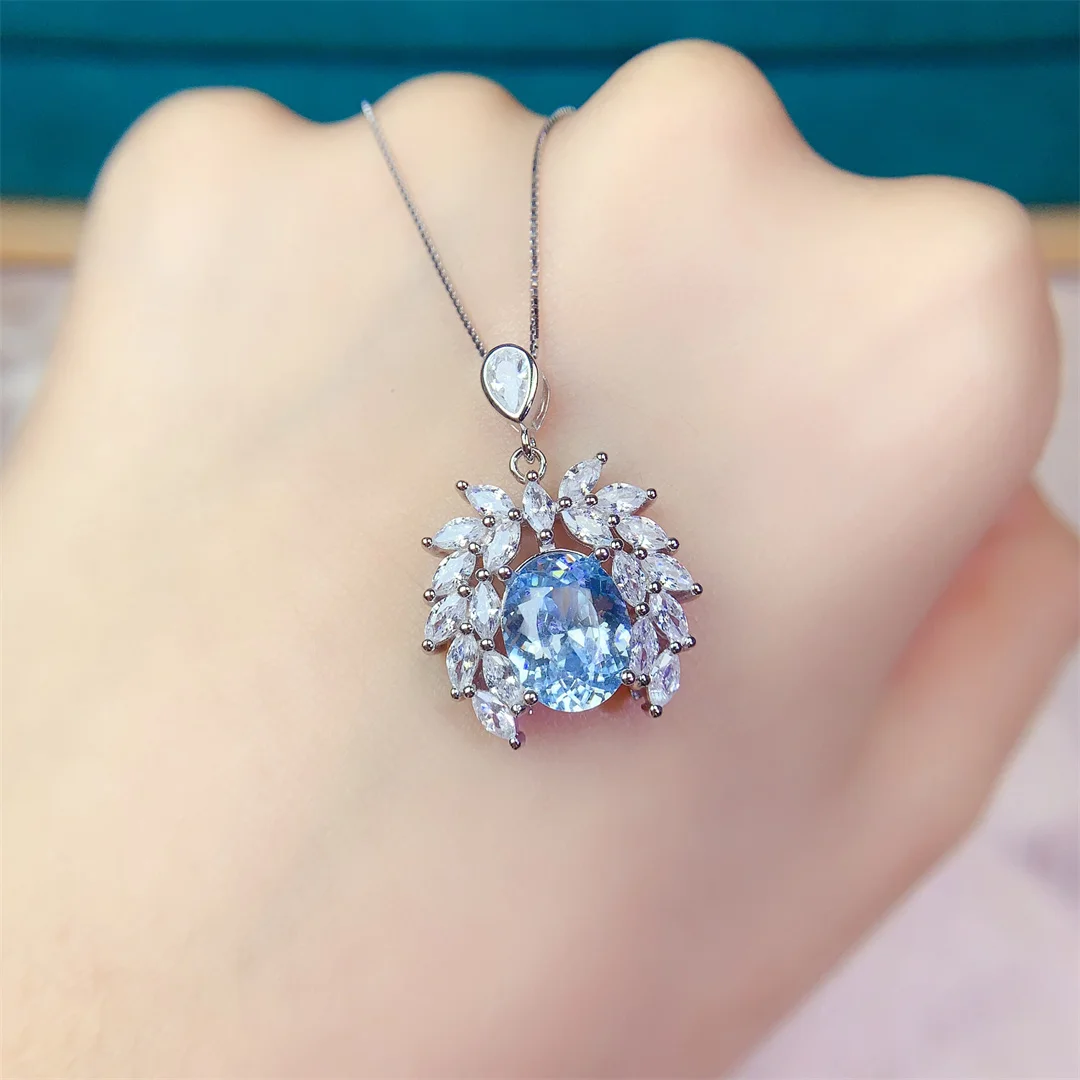 Sophisticated Natural Topaz Gem S925 Silver Pendant Timeless Shining Necklace for A Classy and Polished Look Wear At Parties