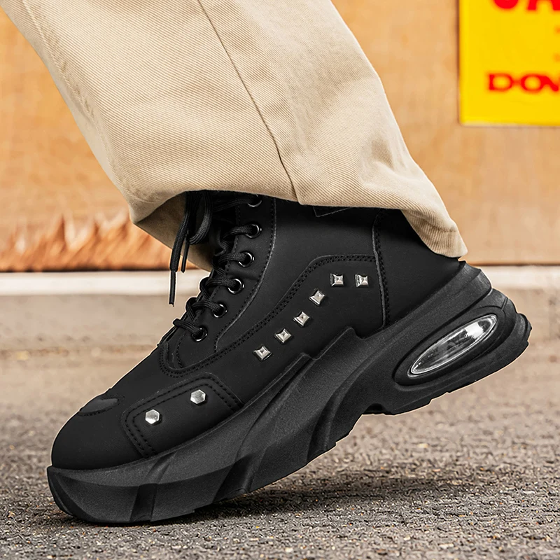 Boots for Man Fashion Rivet Leather Design Luxury Shoes Gothic Black Street Hip Hop Punk Rock Ankle Boots Men Motorcycle Shoes