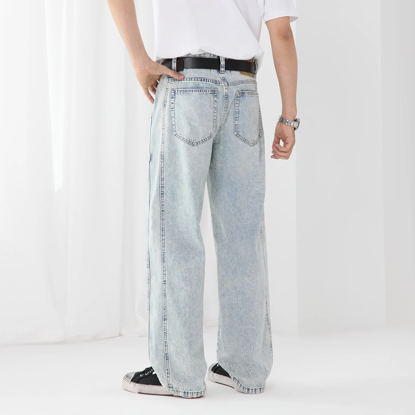 

Spring Summer Lightweight Jeans Men Streetwear Fashion Loose Casual Plus Size Straight Washed Denim Jeans Pants Trousers