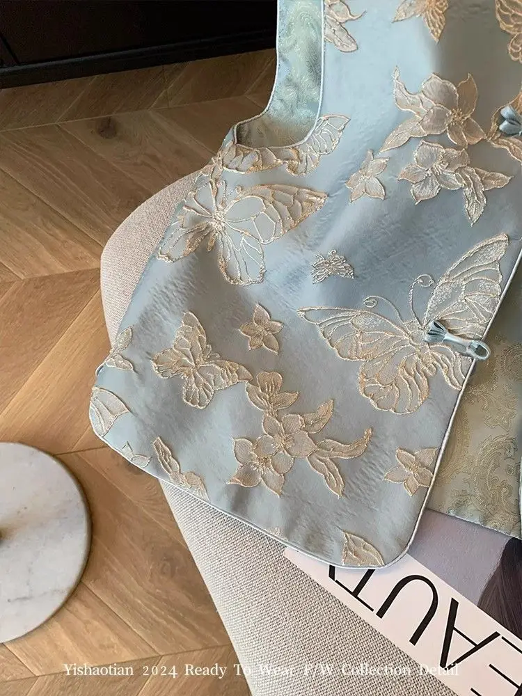 Floral Embroidered Vest Women Retro Chinese Vintage Ethinic Style Sleeveless Tops Oversized