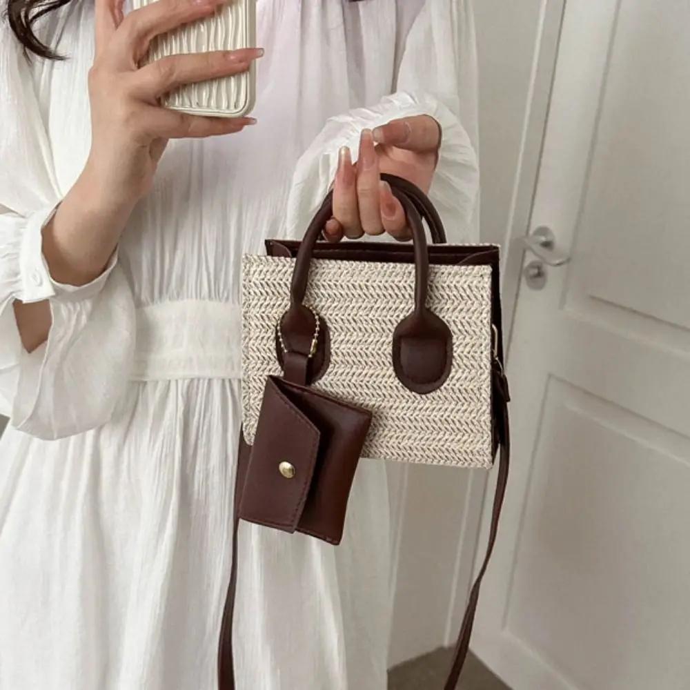 

Fashion Sweet Woven Shoulder Bag Top-Handle Leisure Grass Woven Crossbody Bag Commuting Square Small Purses Handbags Lady
