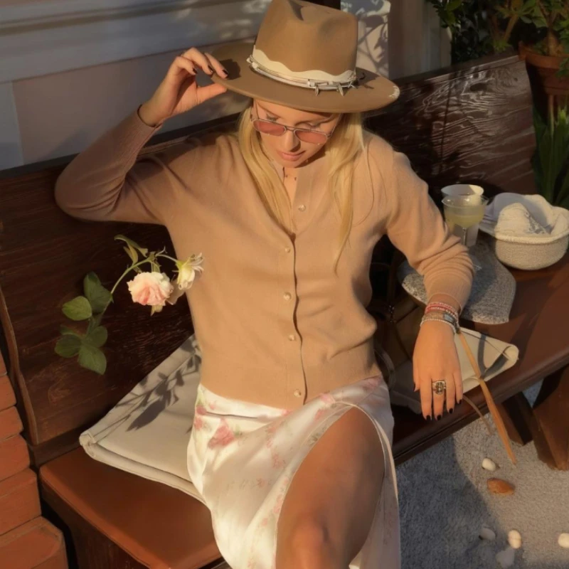 เสื้อโค้ทถักไหมพรมแขนยาวทรงเข้ารูป คอทรงกลม สีพื้น สำหรับผู้หญิง สไตล์ลำลอง เหมาะสำหรับใส่ในฤดูใบไม้ร่วงและฤดูหนาว