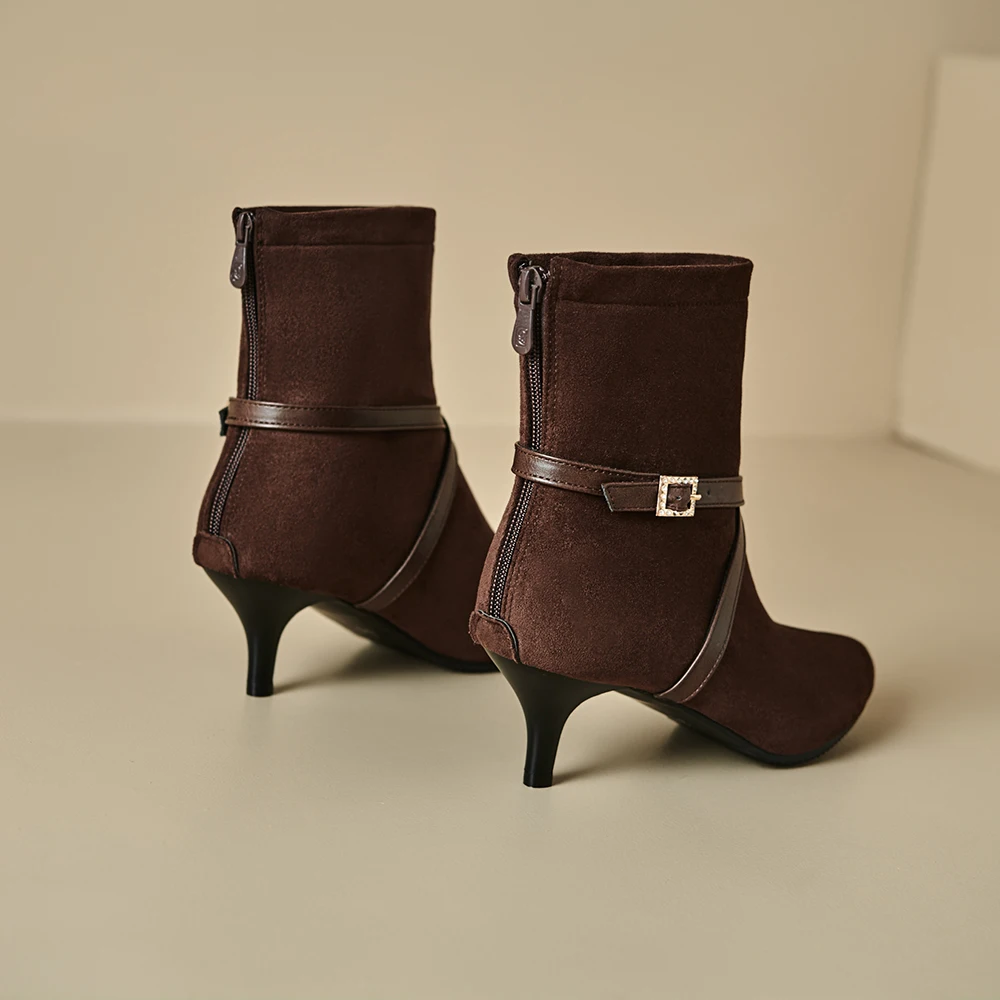 حذاء نسائي شتوي جديد أنيق باللون الأسود والبني لعام 2025 حذاء نسائي بكعب عالي وكعب ستيليتو بالإضافة إلى حجم كبير صغير 10 32 43 45 48 #2