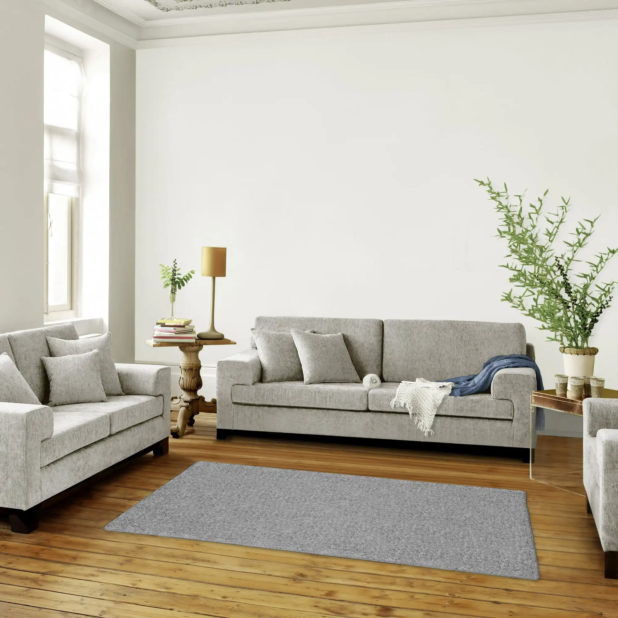 

Microfiber Plush Solid Shag Accent Area Rug