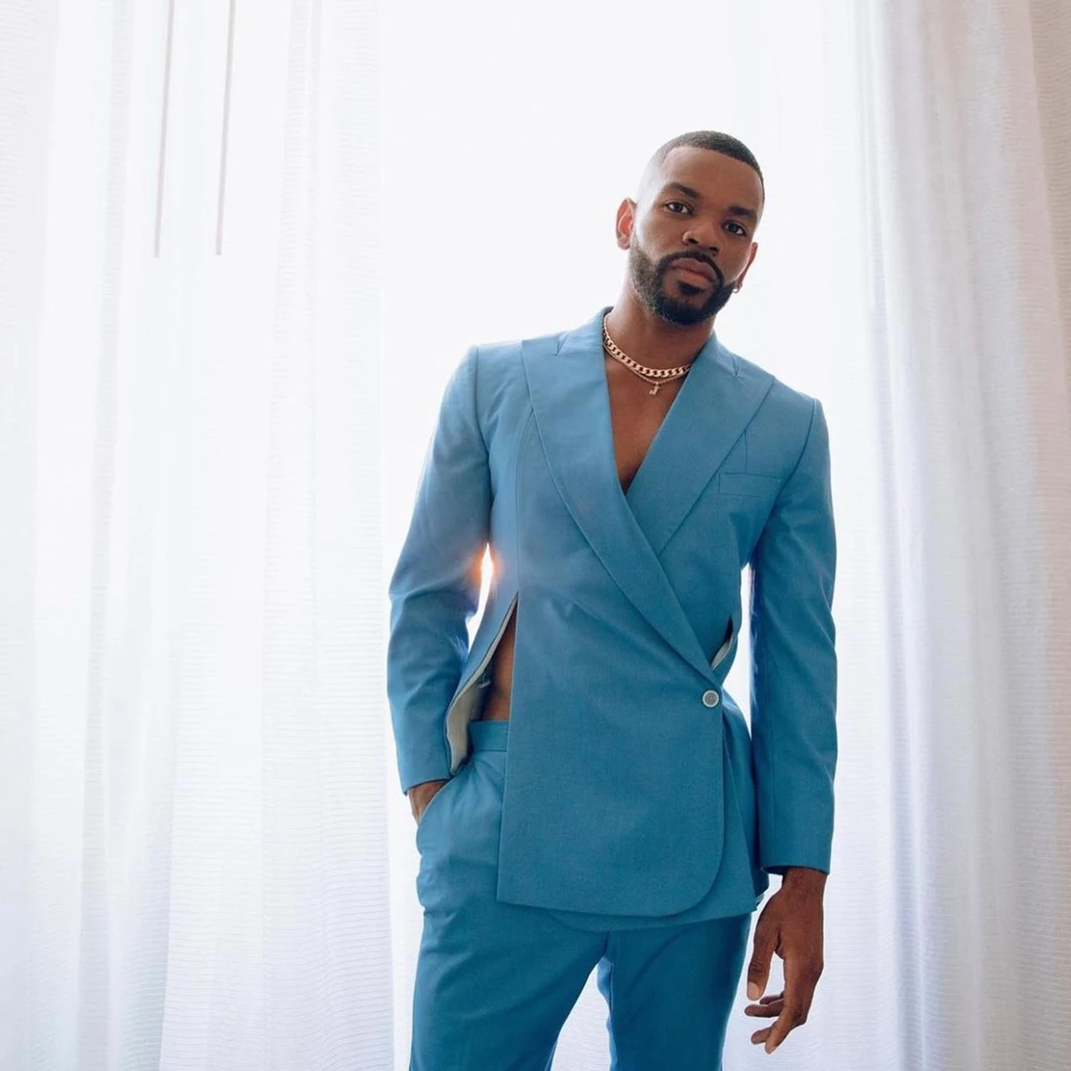 Sexy casamento masculino ternos cavalheiro nova fivela lateral sob medida noivo 2 pçs ternos cantor ocasiões formais festa tamanho personalizado