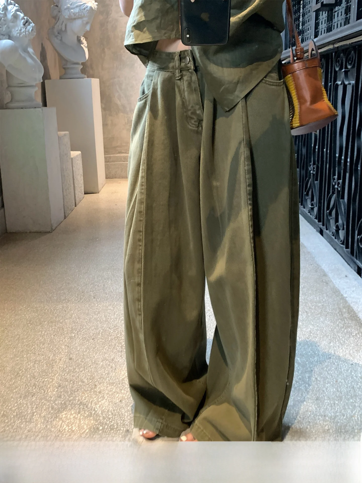 

GV Big Brother Loose Leg Straight Casual Lazy Pleated Jeans Women's Summer New Sle l Waist Button Closure Loose Fit