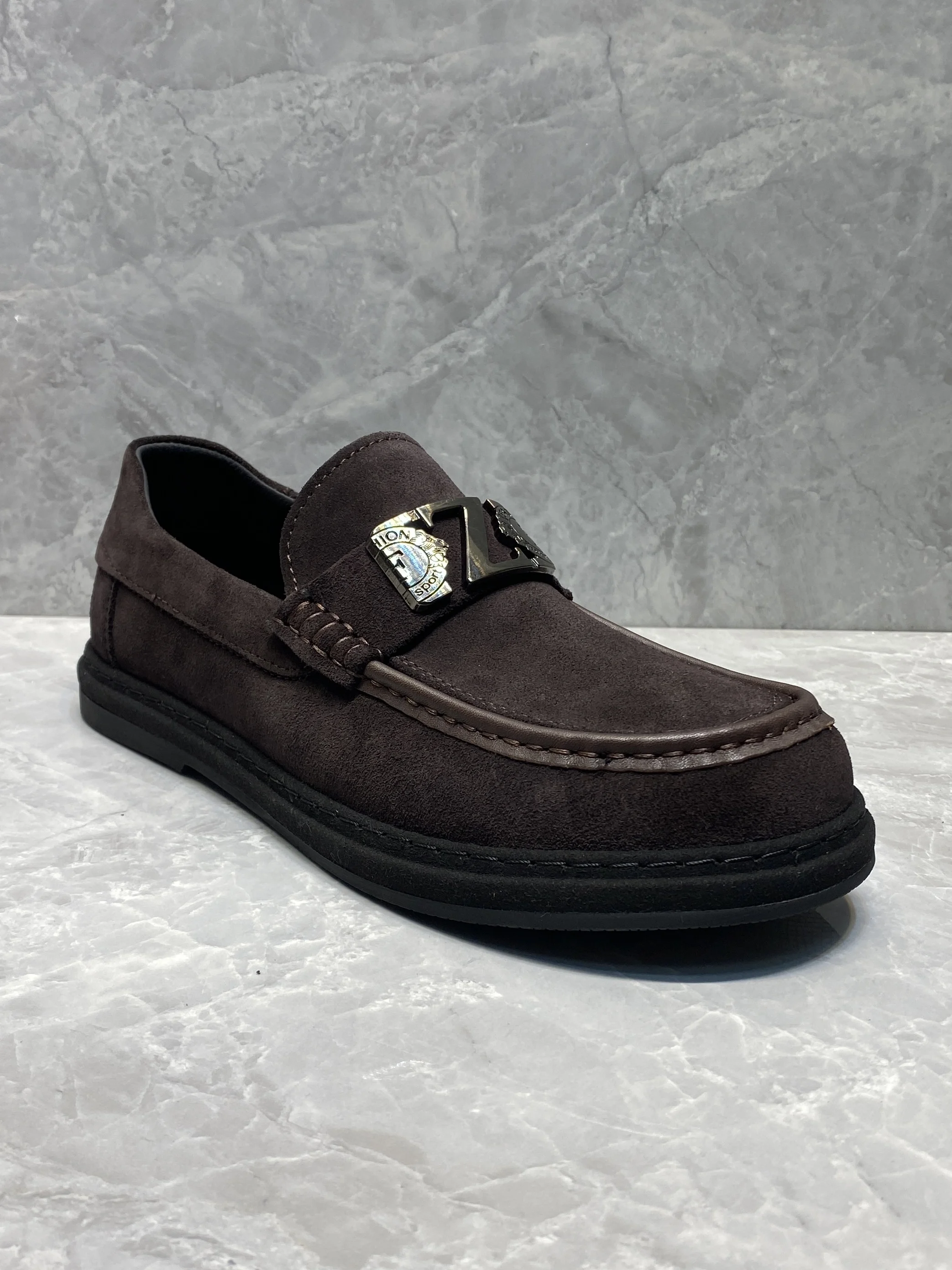 

New Men's Pure Leather Casual Comfortable oes Trendy Versatile High-End Personali Quali Haome Glue-Welded Flat Heel