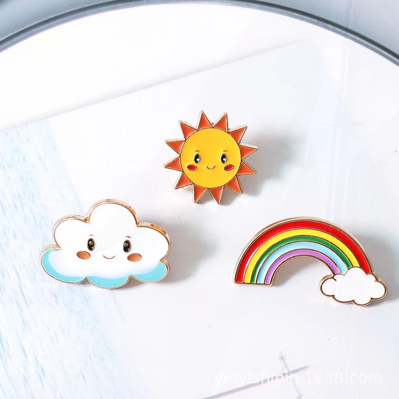 Lief Meisje Trui Corsage Kleding Rugzak Zon Wolk Pin Cartoon Regenboog Badge Schattig En