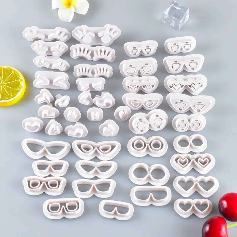 Lovely Eye Glasses Eyelash Cartoon Cookie Cutter Set Birthday Cake Biscuit Stamp Fondant Mould Kitchen Baking Wedding Party Tool