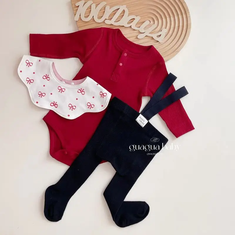 New spring and autumn collection of baby and infant base layer sets, including long-sleeved bodysuits, triangle-shaped onesies,