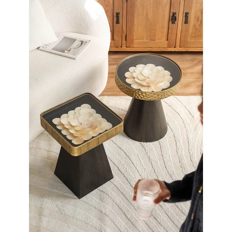 Creative medieval shell edge sofa corner wabi style retro furniture art coffee table household balcony small side table