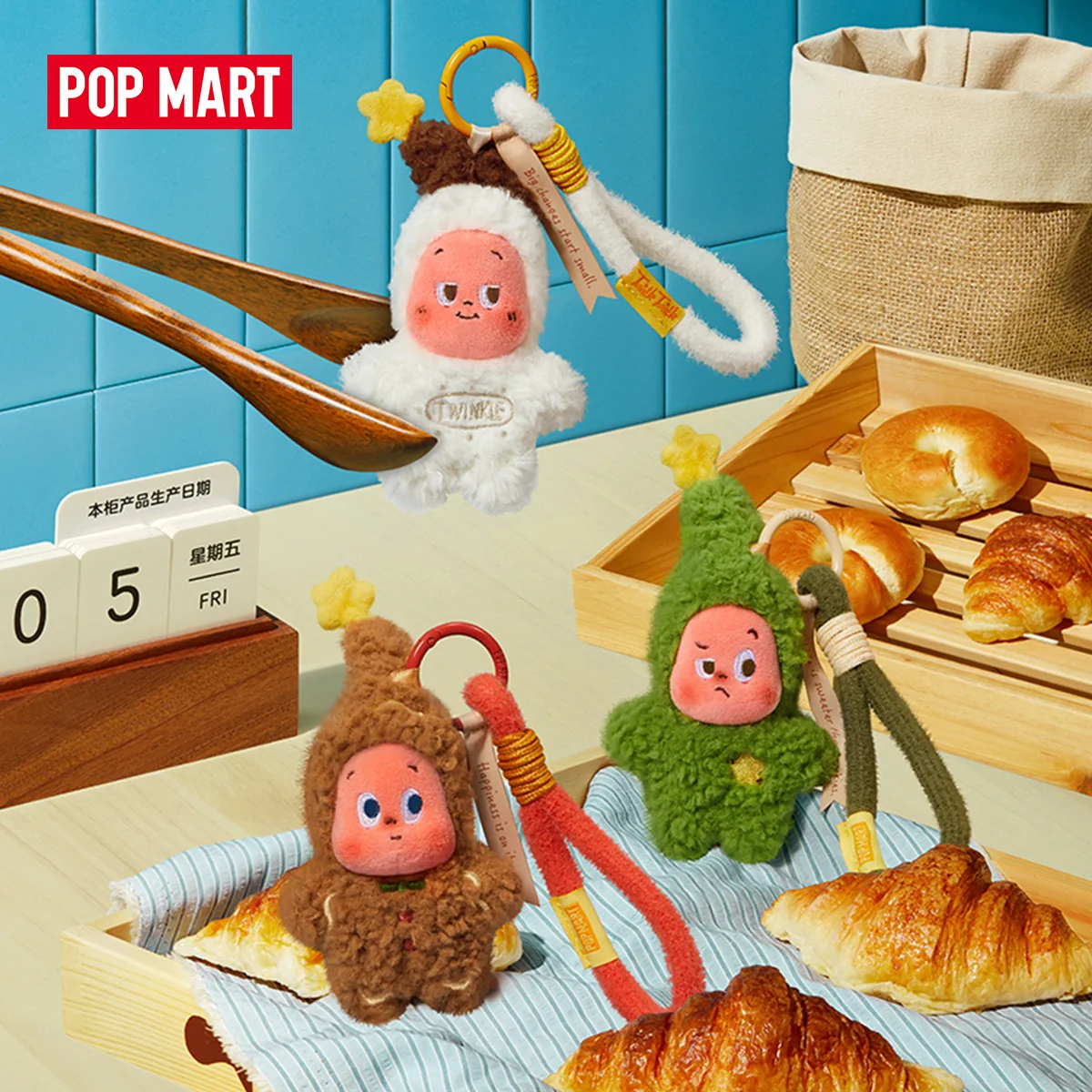 

POP MART Twinkle Twinkle Savor the Monment Series-Fresh-Baked Mini Cookies Plush Pendant Blind Box Collectable Figure