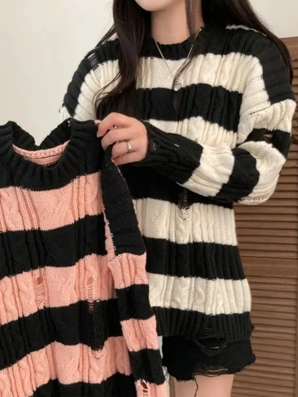 

Retro Striped Women's Knitted Sweater Korean Sle Autumn Irregular Hole Design Versatile Mid-Length Top Polyester Fiber