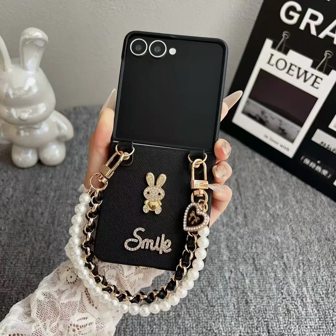 

Luxury Diamod Rabbit Crocodile PU Leather Case For Samsung Galaxy Z Flip7 FE 6 5 4 3 Pearl Chains Lanyard Strap Shockproof Cover