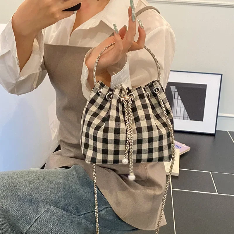 

Diamond Studded Mini Bucket Plaid Fabric Chain New Trendy Shoulder Bag, Korean Version Versatile Chain Crossbody Bag