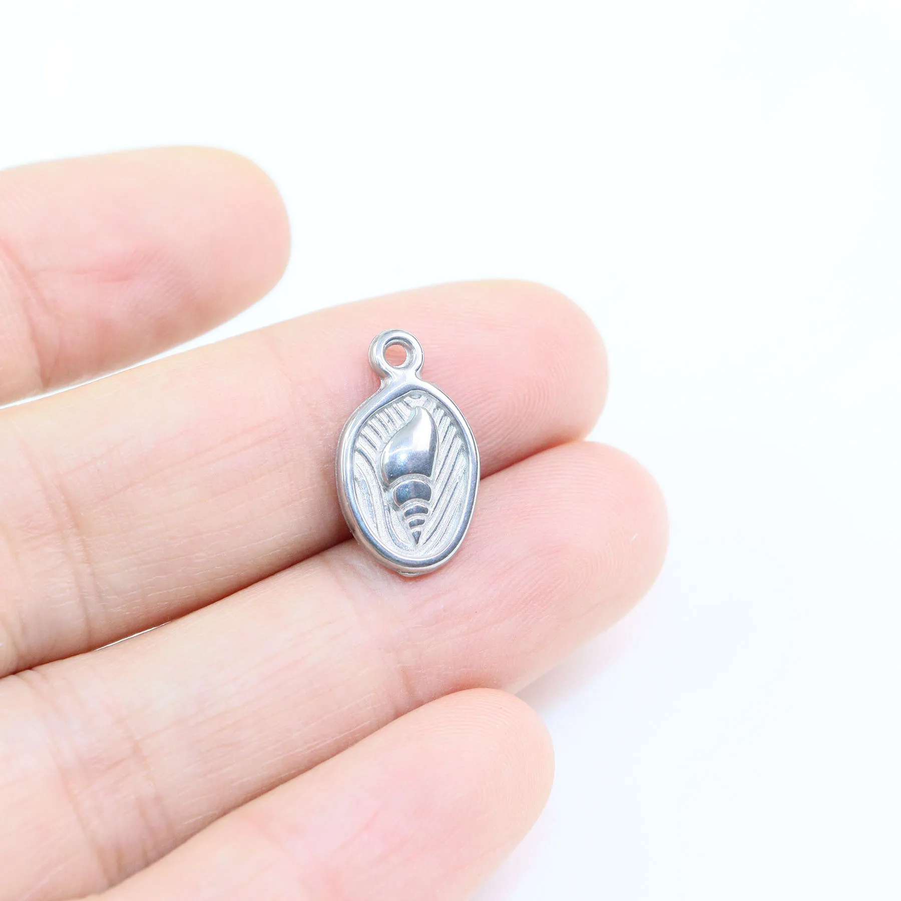 스테인리스 스틸 활 플라워 쥬얼리 참 펜던트, DIY 수공예 진공 플레이트, 방수 항알레르기, 5 개