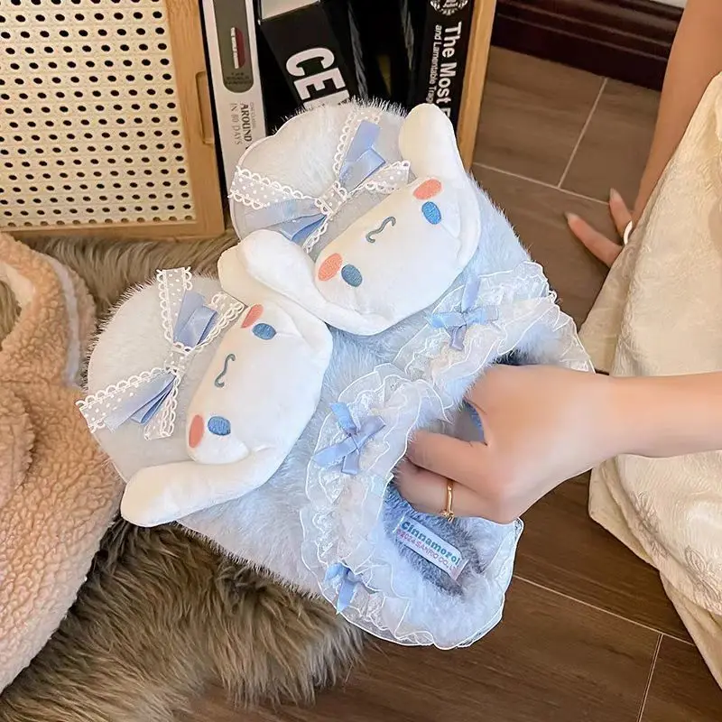 Sanrio Hello Kitty Kuromi Cinnamoroll Bawełniane Kapcie Kreskówkowe Śliczne Zimowe Domowe Kapcie na Grubej Podeszwie Utrzymujące Ciepło Bawełniane Buty
