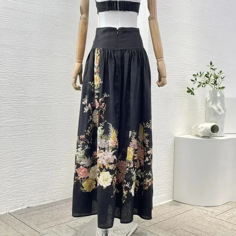 2025 New Holiday Design Cut Out Re-tro Floral Print Pure Linen High Quality Halter Pleats Women Maxi Black Dress