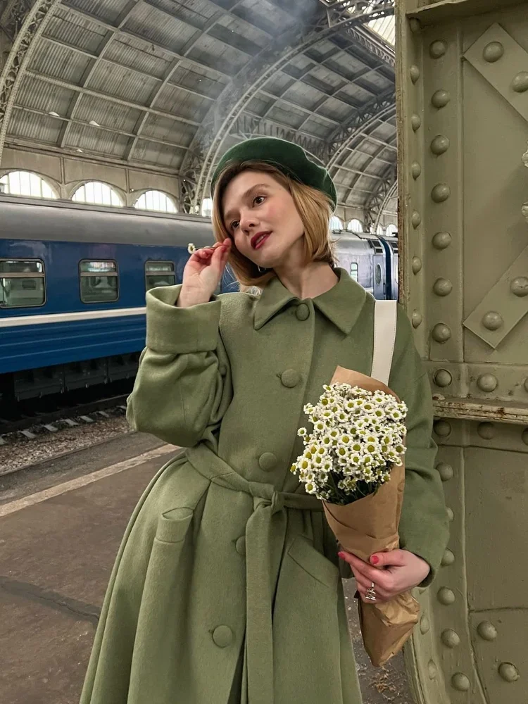 

Women Fashion Green Wool Overcoat Elegant Lapel Long Sleeve Single-breasted Pockets Loose Coat 2025 Autumn Lady Street Outwear