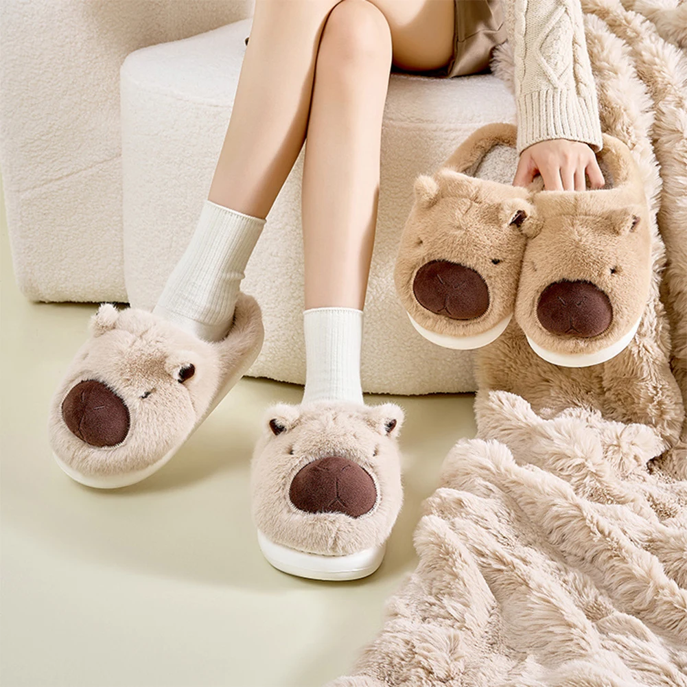 Plush Capybara Slippers Closed Toe Slippers Comfortable Fluffy Couple Slippers Non-Slip Furry Animal Slippers for Indoor Bedroom