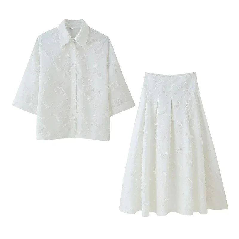 

Bonny 2025 новая женская одежда в европейском и американском стиле, повседневный темперамент, простая и большая рубашка с кисточками и юбка, комплект