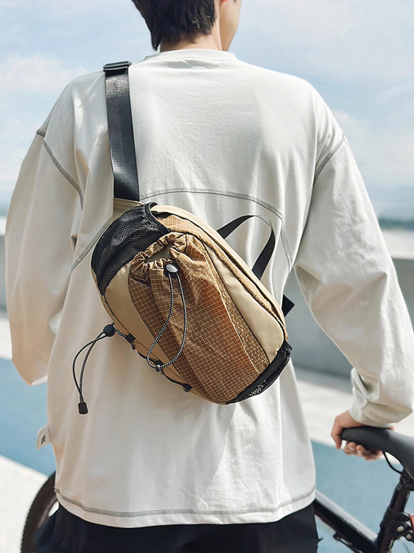 street-sle-waterproof-cycling-crossbody-bag-for-couples-ba-pa-faionable-men's-trendy-sling-bag-casual-scenarios