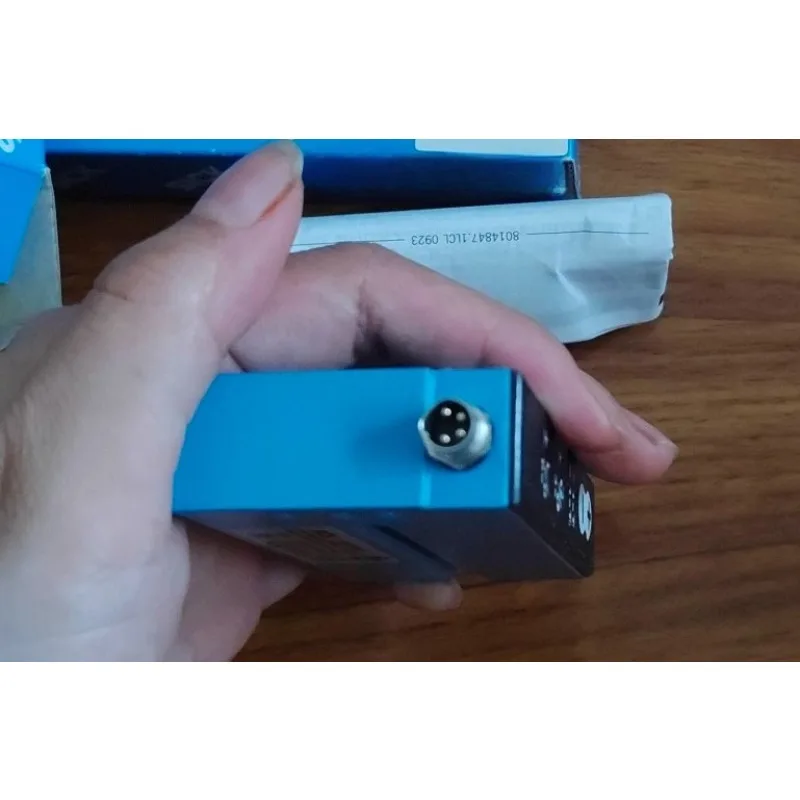 

Parts for UFN3-70B413 Groove Label Sensor Ultrasonic Labeling Machine Transparent