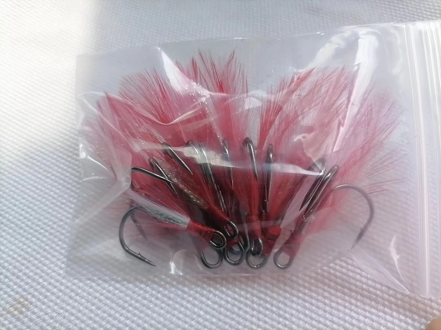 Imagem -06 - Black Ganchos de Pesca com Penas Fly Fishing Tackle Aço Carbono Alto Farpado Sharp Hooks Sz009 Lote 500 Pcs