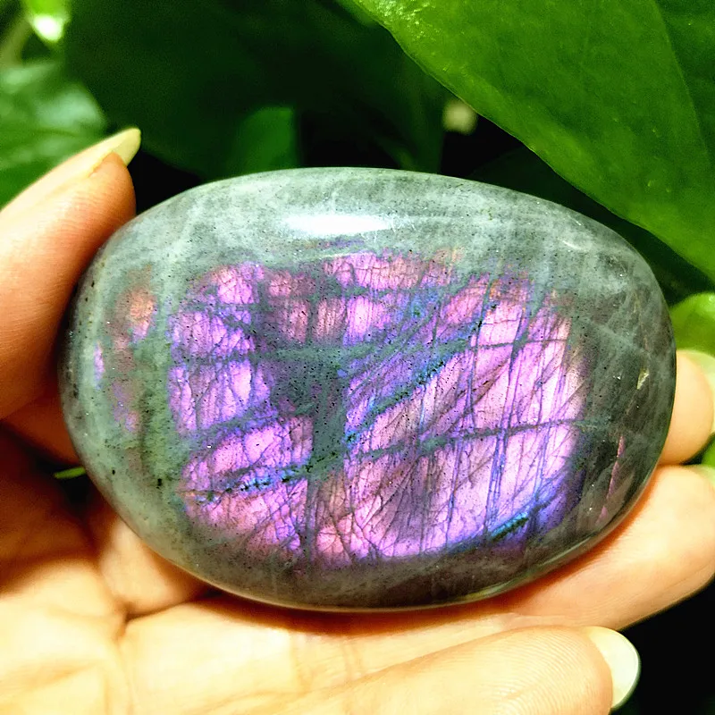 Pierre naturelle de cristal de Labrador violet clair, pierre de paume pour la méditation, la sorcellerie, la guérison spirituelle des chakras, la décoration de la pièce Feng Shui