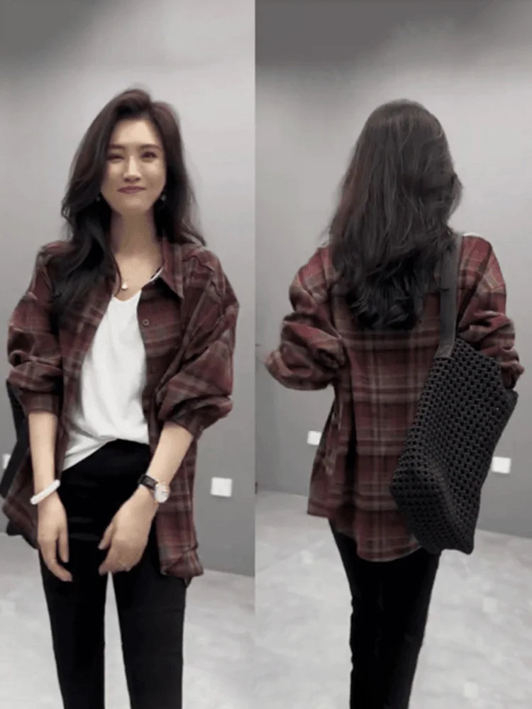 

Модное повседневное клетчатое женское приталенное пальто в корейском стиле, осенняя новинка, с длинным рукавом, воротником и пуговицами