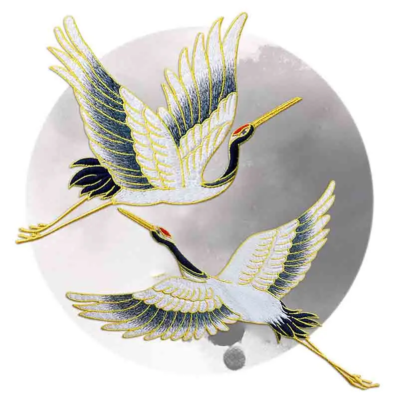 Large Size Red Crown Crane Sew on Embroidered Patch Oriental Flying Crane Gold Thread Appliqué Hanfu Cheongsam Clothing Decor