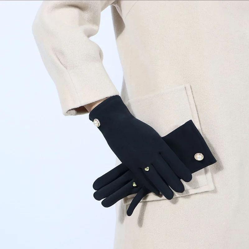 Women Pearl Touch Screen with Velvet Western Korean Version Retro Fashion Light Luxury Velvet Gloves Popular Five Finger Gloves