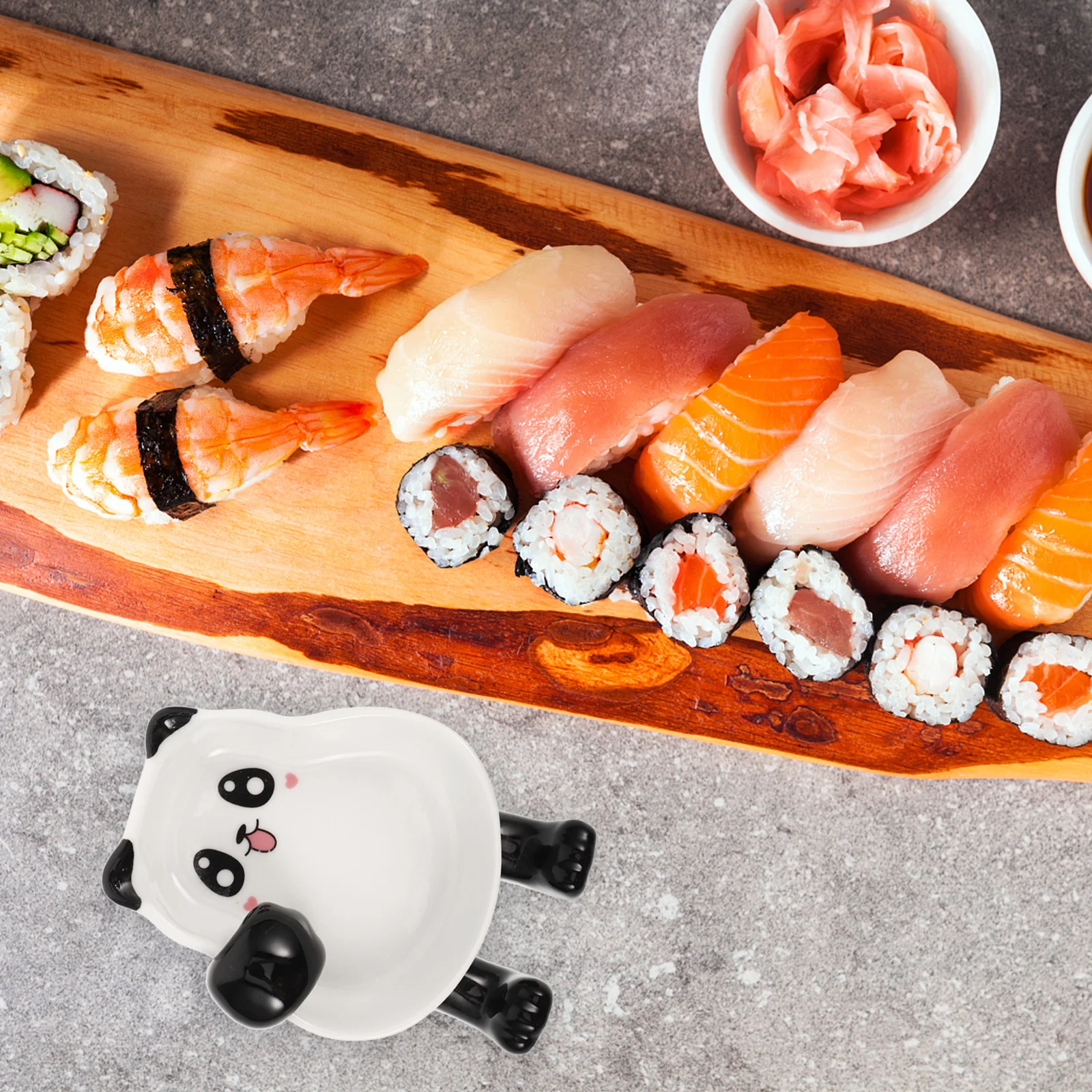 

Ceramic Dual-Use Chopstick Rest Cute Panda Molding Sushi Dipping Bowl Soy Sauce Dish Small Serving Plate Sushi Dipping Bowl