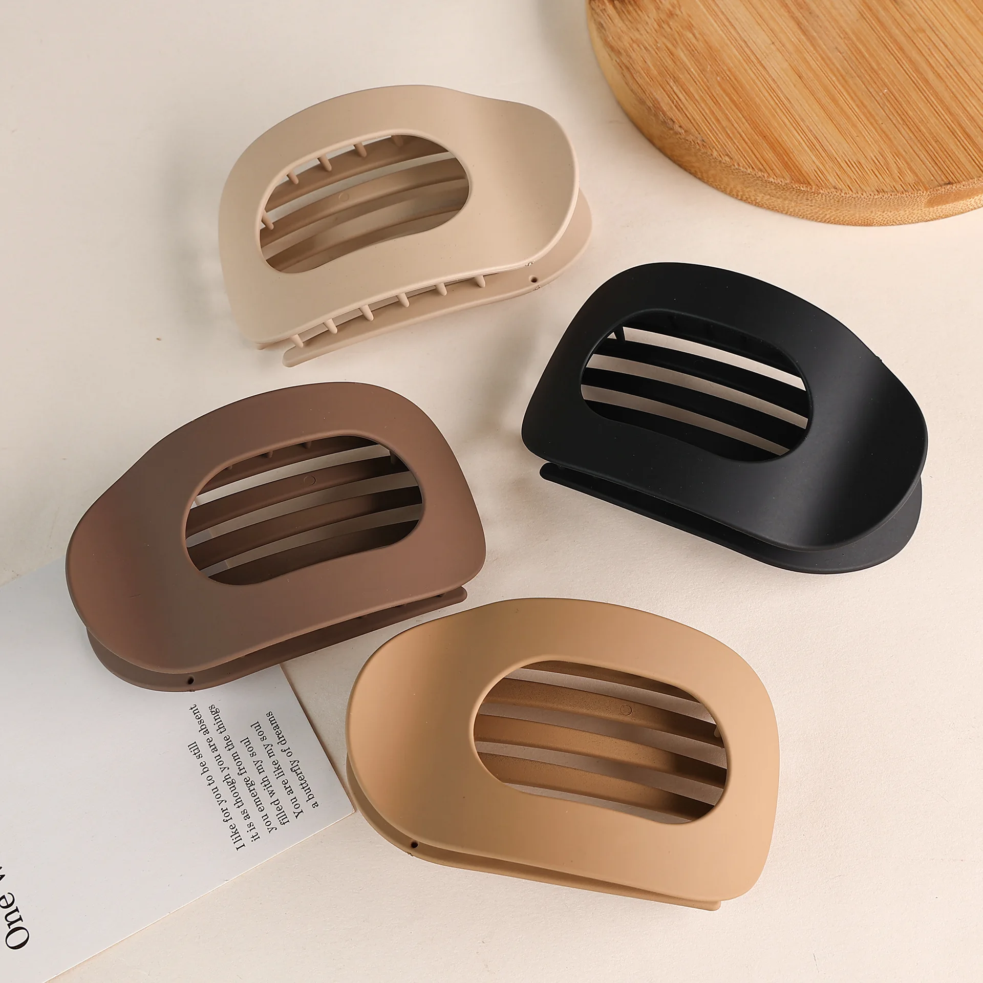 

New Duckbill Hair Clips Non-Slip Grip Flat Earth Round Hairpins Comfortable Bendable Teeth Arc Design Hair Accessories