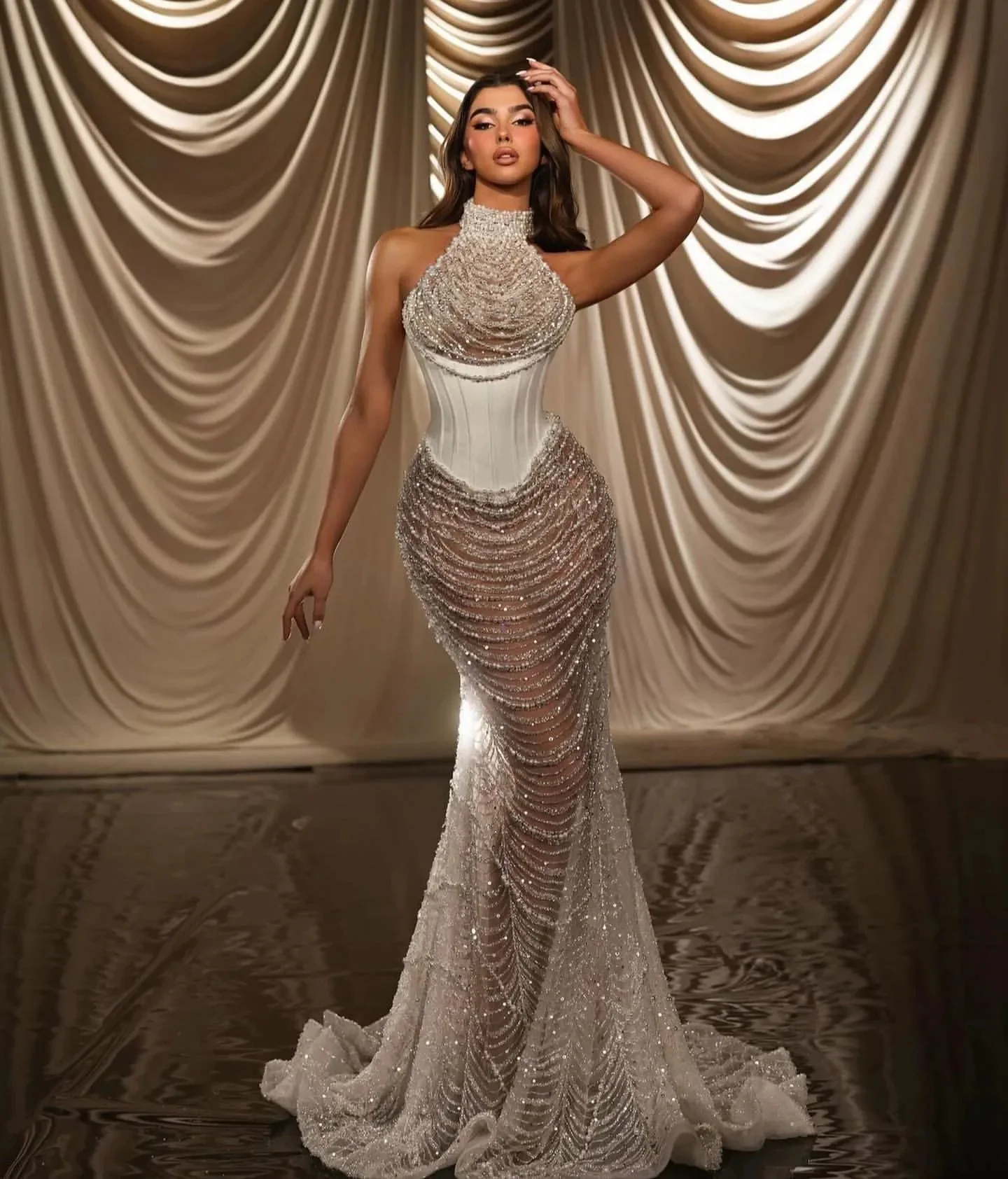 Sexy High Neck Wedding Dress Elegant Pearls Beading Lace Bridal Dress Illusion Floor Length Customized vestidos de novia