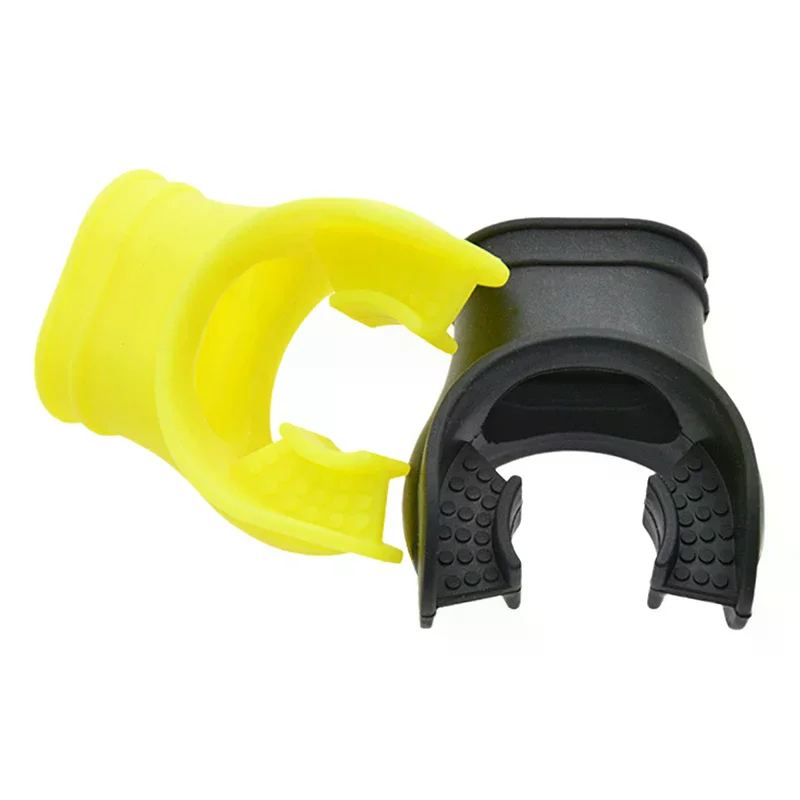 أخصائي الغطس: مجموعة قطع الفم والغوص من السيليكون للمياه.