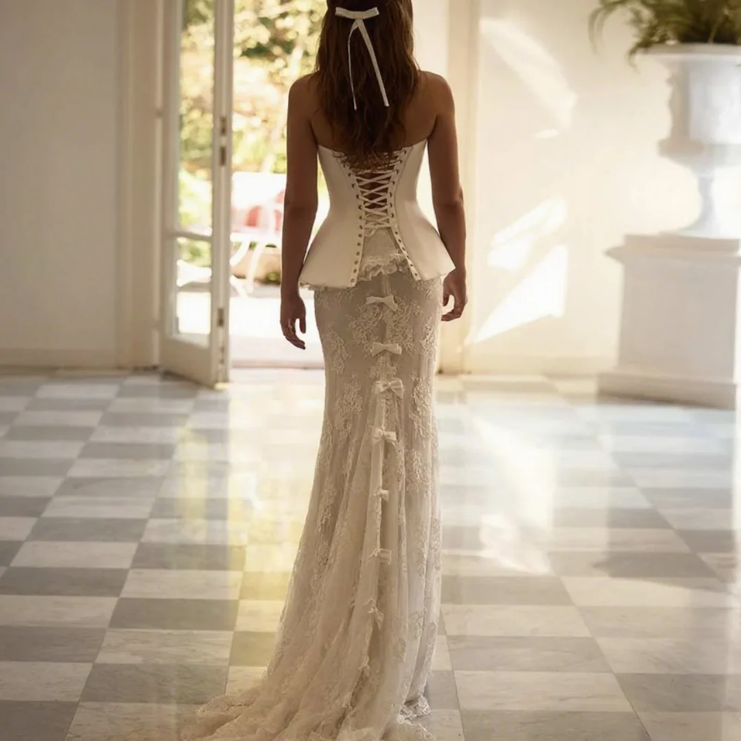 Gaun Pengantin Satin Menawan Gaun Pengantin Pita Berenda Gaun Pengantin Elegan Renda Kereta Sapu Disesuaikan